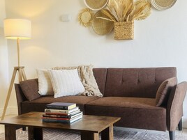 Superior Studio, Private Bathroom (Unit 1) | Lounge