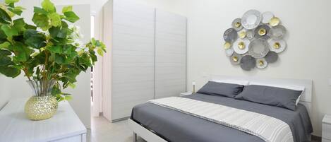 2 Schlafzimmer, Reisekinderbett, kostenloses WLAN