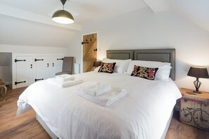 2 Schlafzimmer, Bügeleisen/Bügelbrett, Reisekinderbett, WLAN