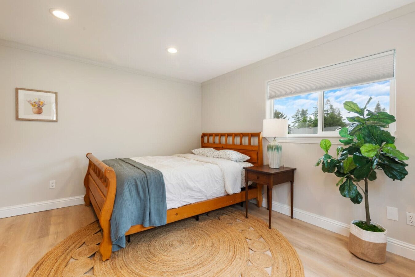 Desk, iron/ironing board, travel crib, free WiFi