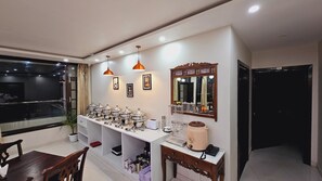 Dining - Hydrangea Heights by PTW Hotels (Shimla)