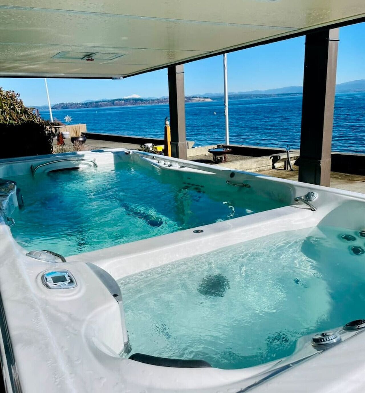 Bañera de hidromasaje exterior