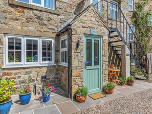 Exterior - A luxurious cottage perfectly positioned in the heart of Reeth. (Reeth, near Richmond)
