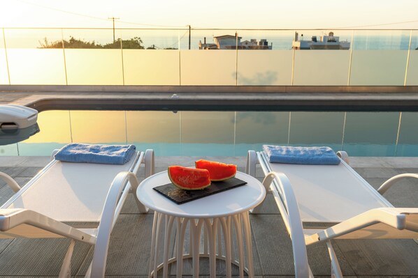 Pool - A perfect place to relax at pool or expolde Crete (Rethymno)