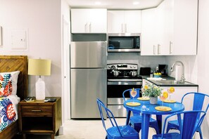 ثلاجة، ميكروويف