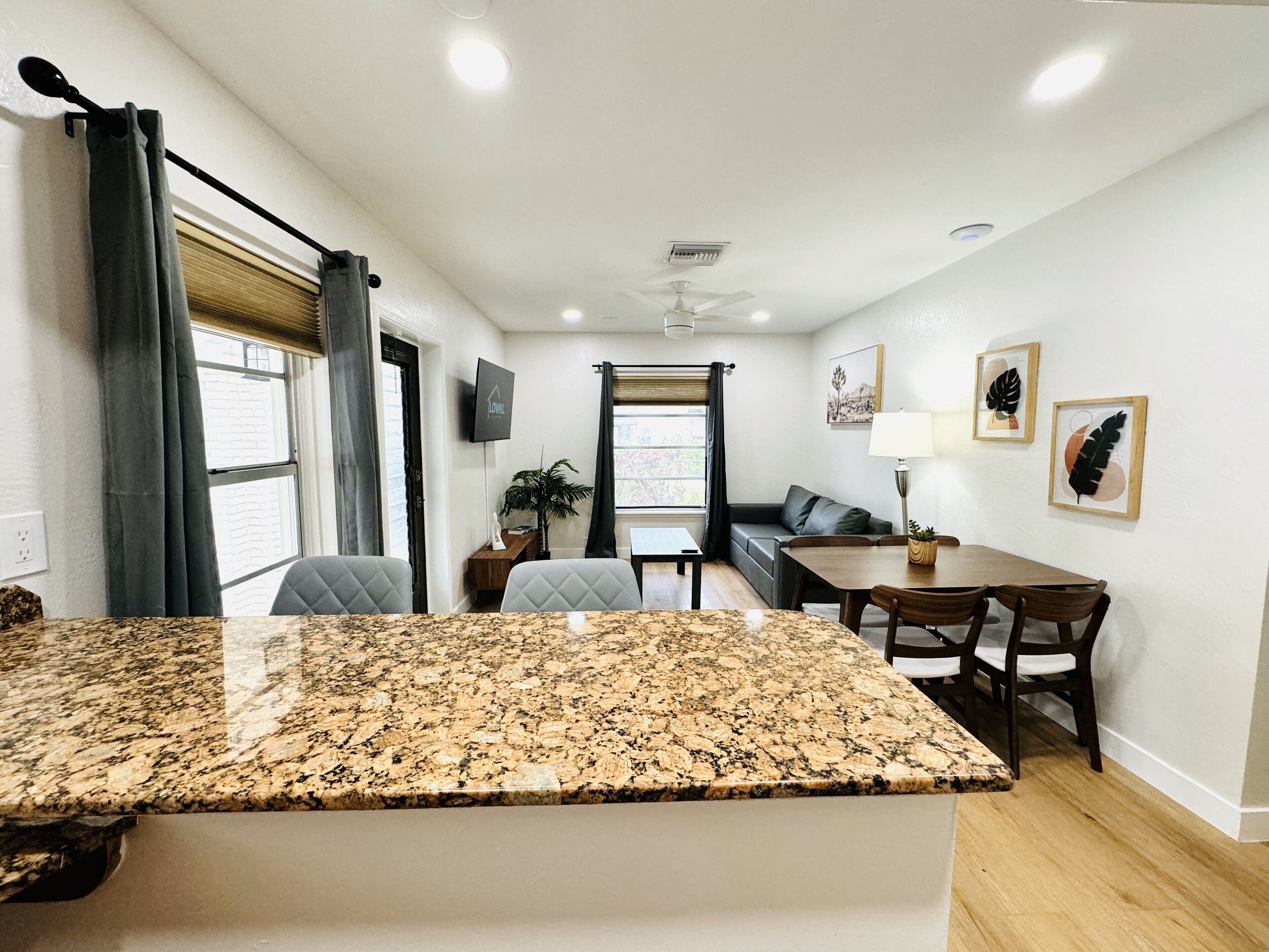 المنشأة من الداخل