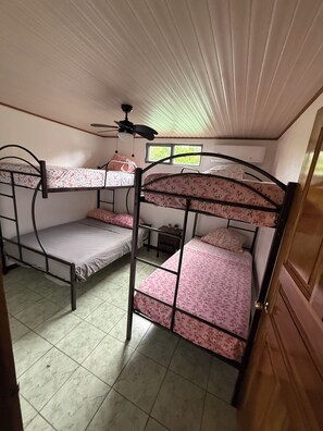 1 chambre, Wi-Fi, draps fournis