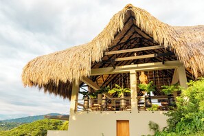 Front of property - Selva Serena (Anapoima)