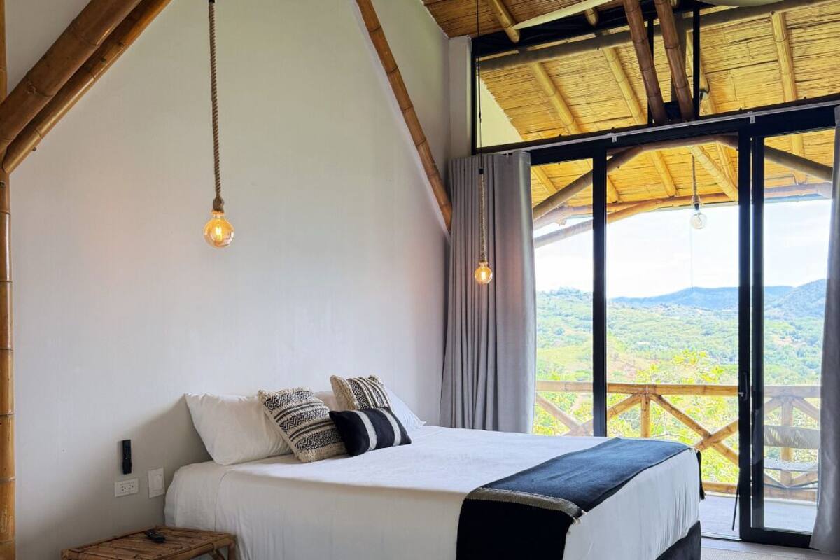 Basic Suite, Balcony, Mountain View | In-room safe, WiFi, individually decorated, individually furnished