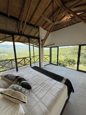 Suite El Mirador | In-room safe, soundproofing, free WiFi - Selva Serena (Anapoima)