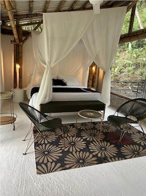 Suite el bosque | 1 quarto, cofres nos quartos, quartos à prova de som, Wi-Fi de cortesia