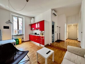 Living area - BIG Comfort Isola (Garibaldi M2 -M5) (Milan)