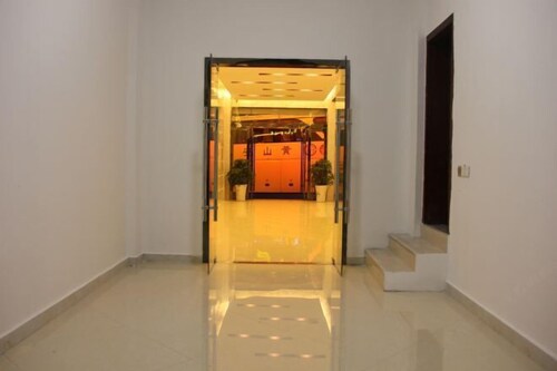 Wenquan Hostel