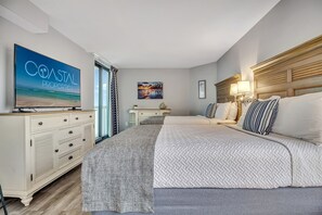 1 bedroom, iron/ironing board, WiFi, bed sheets - Escape to the Ocean~ Oceanview Suite @CompassCove (Myrtle Beach)