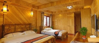 Jiuqi Longji Holiday Hotel