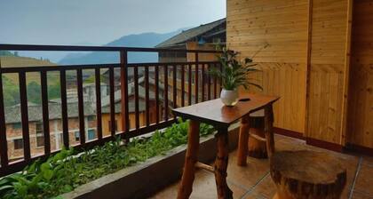 Jiuqi Longji Holiday Hotel