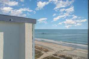 Beach nearby - Stylish Escape Oceanview Suite @ Meridian Plaza! (Myrtle Beach)