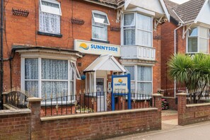 Fachada del alojamiento