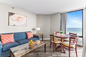 Dining - Grand Oceanfront 1Br Suite! Dogs OK! (Myrtle Beach)