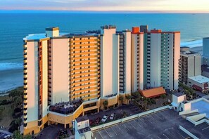 Exterior - Winter Deals! Paradise Awaits @ Oceanfront Suite! (Myrtle Beach)