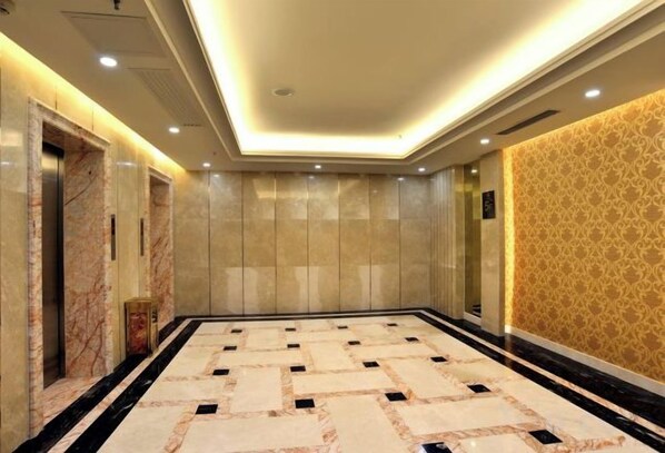 Interior - Kaiping Central Hotel (Kaiping Donghuicheng) (Kaiping)