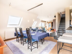Apartment | Dining - Apartment in De Panne Near the Beach (De Panne)