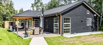 5 Star Holiday Home in Vaeggerlose