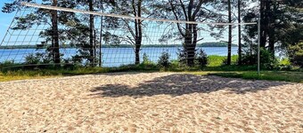 5 Person Holiday Home in 38472