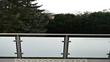 House | Balcony