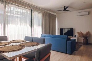 Dining - new Tropical Paradise: 2BR with Infinity Pool (Tulum)
