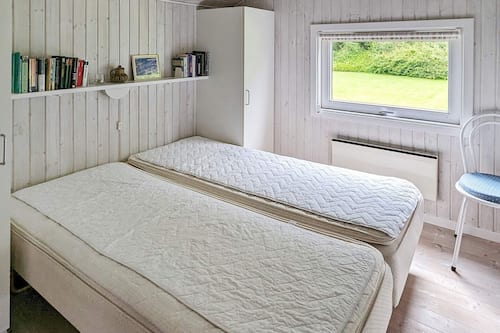House | 3 bedrooms, individually furnished