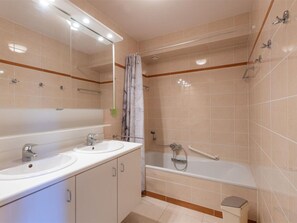 Appartement | Badkamer