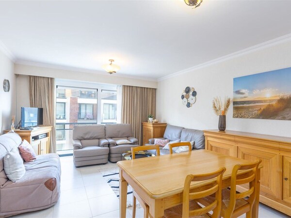 Apartment In Middelkerke Near Sandy Beach - Middelkerke