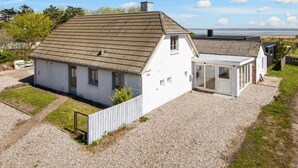 House | Exterior - 8 Person Holiday Home in Romo (Rømø)