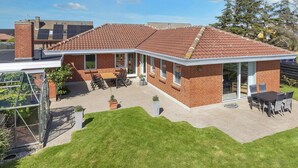 Unclassified image, 5 of 51, button - 4 Star Holiday Home in Blokhus (Blokhus)