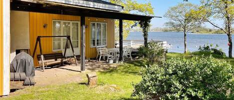 House | Terrace/patio
