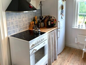 House | Private kitchen - 6 Person Holiday Home in Horndal (Horndal)