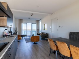 House | Dining