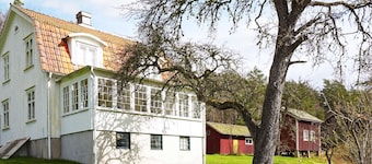 6 Person Holiday Home in Stromstad