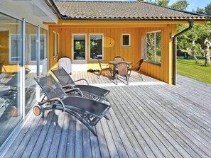 House | Exterior - 9 Person Holiday Home in Skummeslovsstrand (Skummesloevsstrand)