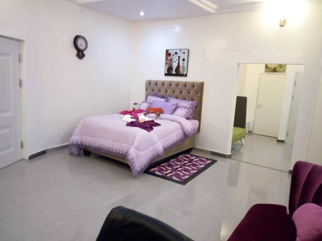 Camera Luxury, vista città | Una scrivania, Wi-Fi gratuito