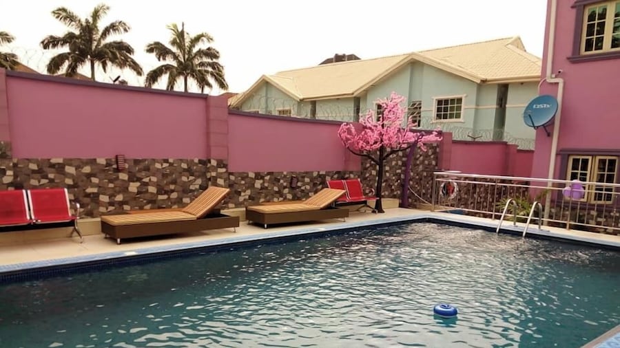 Lavender Spa and Suites