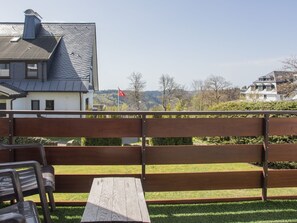 Exterior - Gemutliches Apartment in Winterberg mit Balkon (Winterberg)