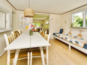 House | Dining