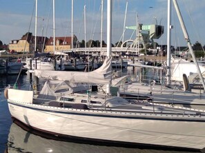 House | Marina