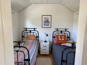 House | 1 bedroom - 2 Person Holiday Home in Kalvsund (Kalvsund)