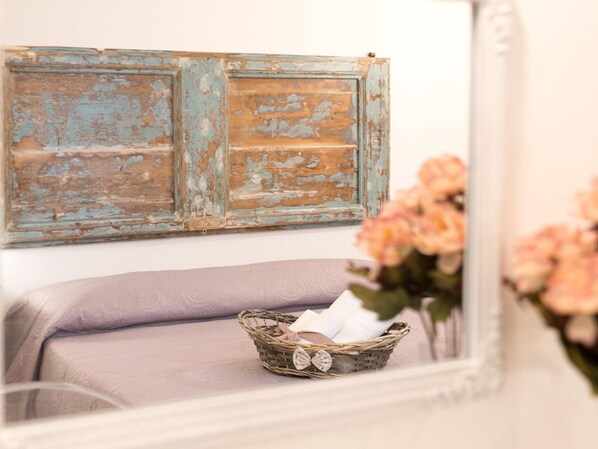 2 bedrooms, individually furnished, bed sheets - Bright Apartment in a Farmhouse With Swimming Pool (Fermo)