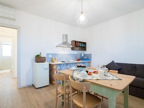 Apartment | Private kitchen - Bright Apartment in a Farmhouse With Swimming Pool (Fermo)