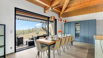 House | Dining