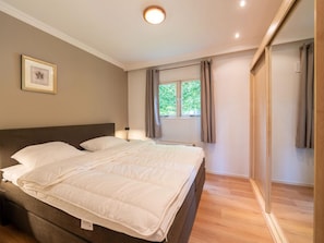2 bedrooms, iron/ironing board, bed sheets - Holiday Home in Overijssel Near Cap Fun Park (Rheezerveen)